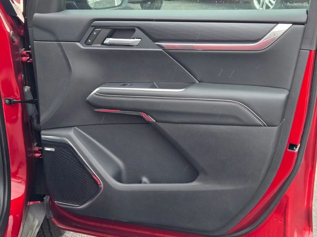 2025 GMC Acadia Elevation - Photo 16