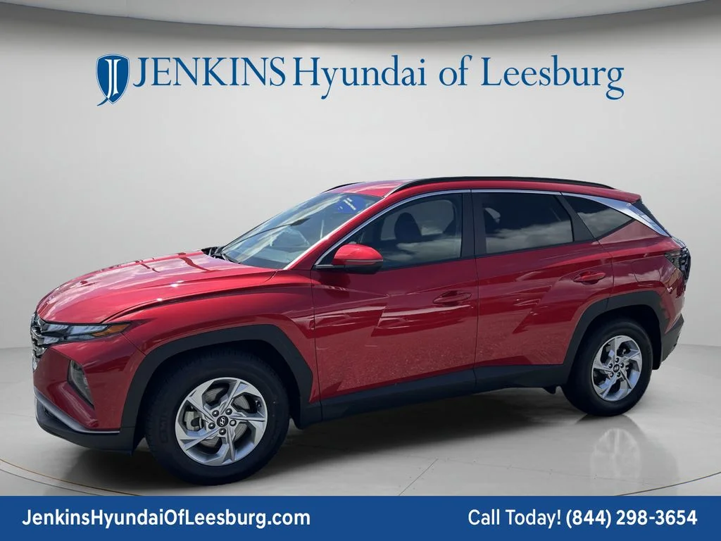 Used 2023 Red Hyundai SEL image 10