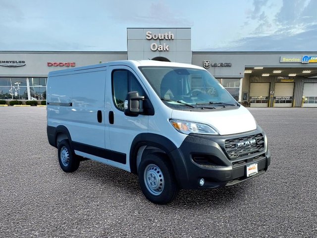 2026 RAM ProMaster Low Roof
