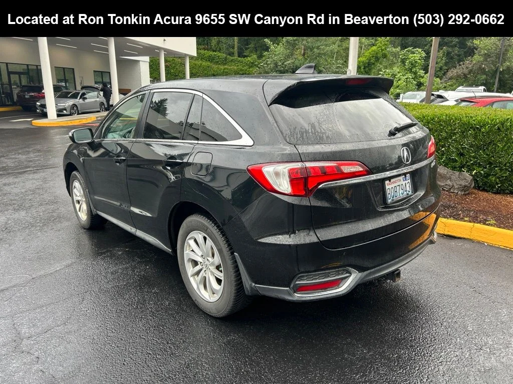 Used 2016 Crystal Black Pearl Acura RDX image 5