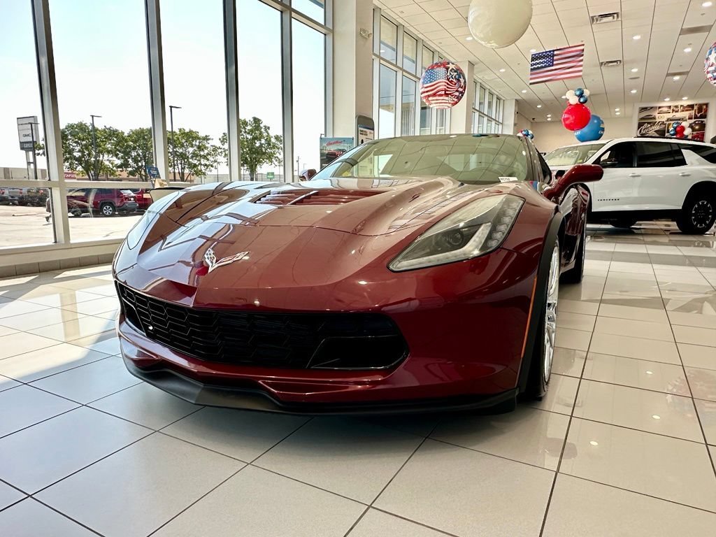 Used 2018 LONG BEACH RED METALLIC TINTCOAT Chevrolet Z06 1LZ image 8