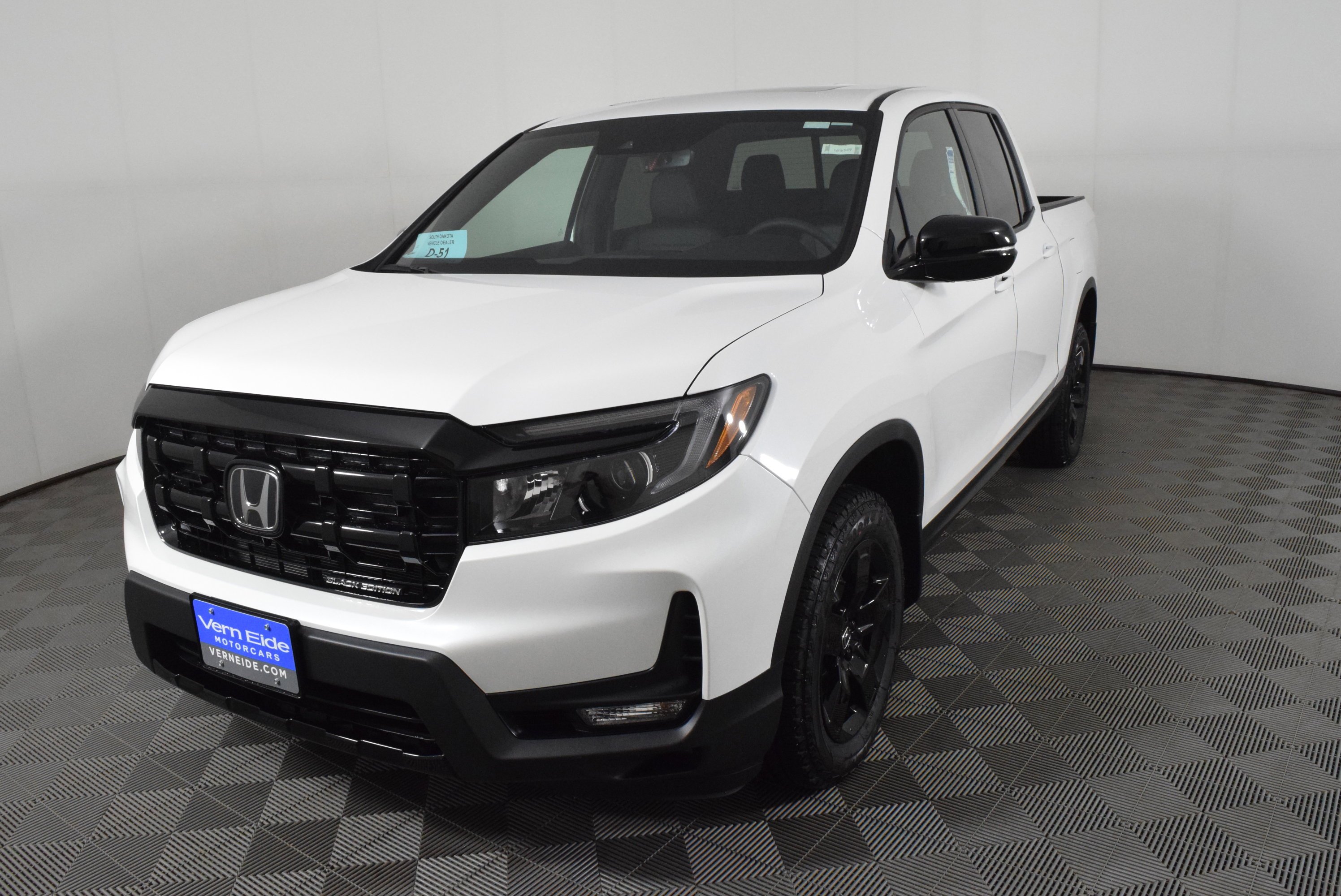 New 2026 Platinum White Pearl Honda Black Edition image 10