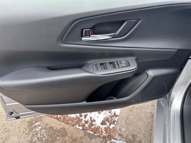 2026 Toyota Prius Plug-in Hybrid XSE - Photo 17