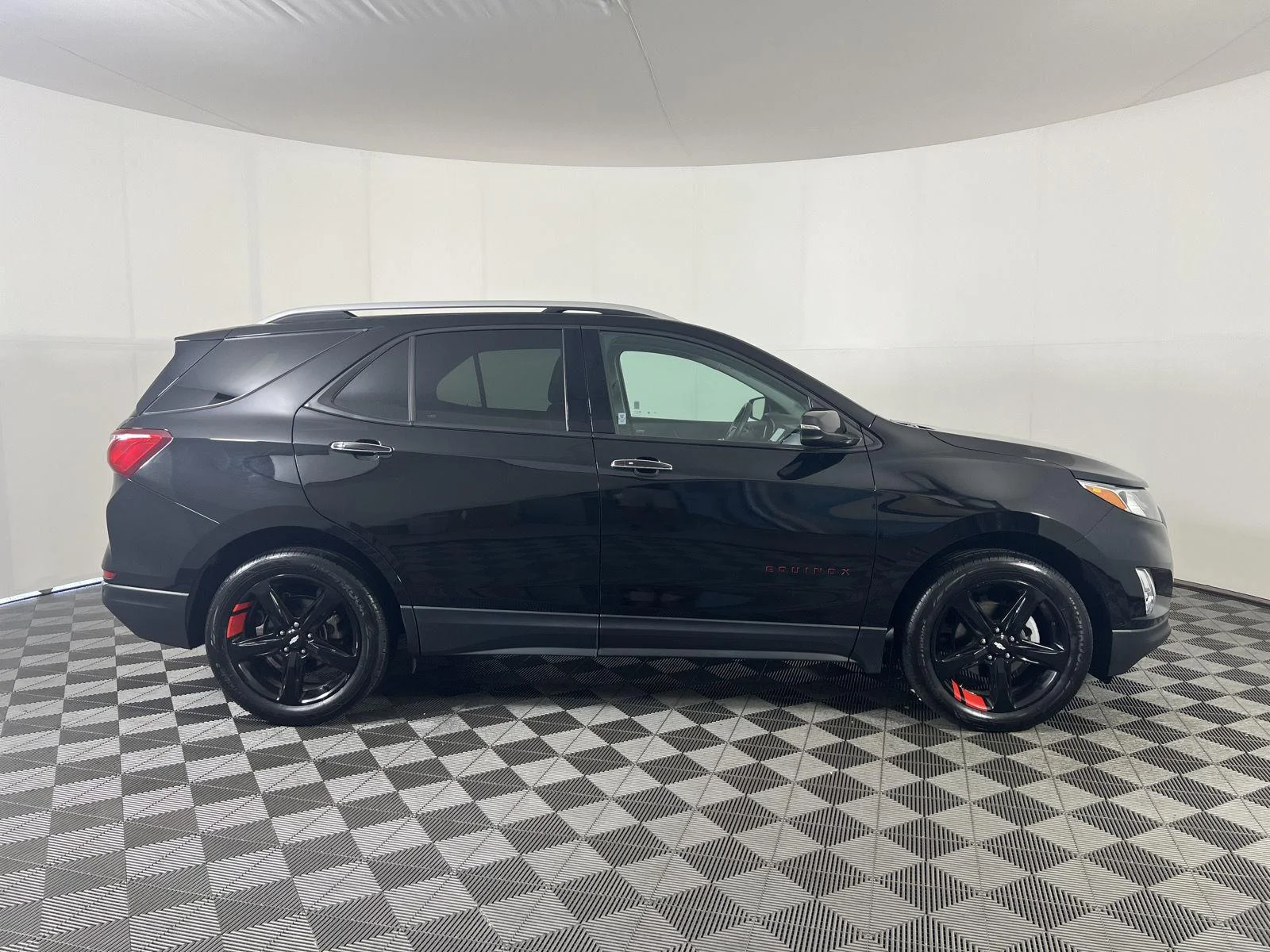 Used 2020 Mosaic Black Metallic Chevrolet Premier image 25