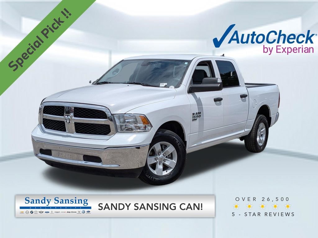 2023 RAM 1500 Classic SLT 4x4 Crew Cab 5'7's photo