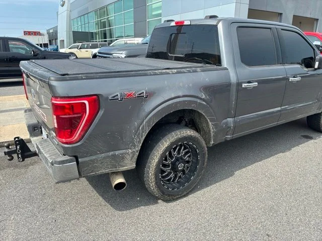 Used 2023 Gray Ford XLT image 9
