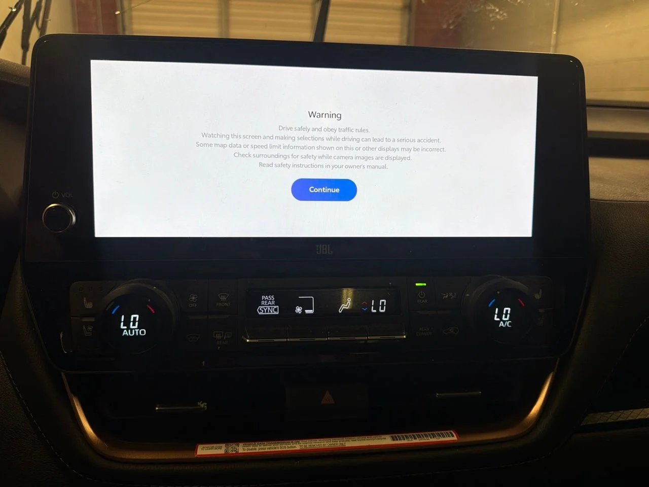 Used 2025 White Toyota MAX Platinum image 15