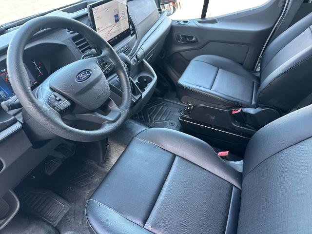 New 2026 Oxford White Ford Cargo Van image 33