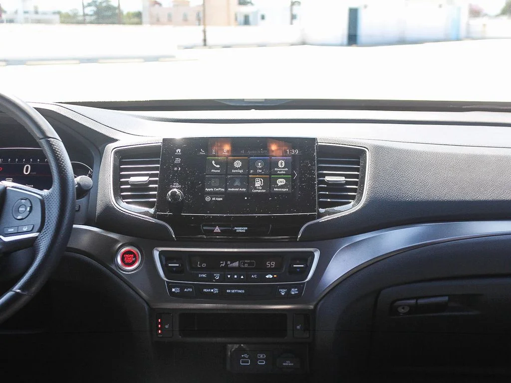 2025 Honda Passport EX-L - Photo 14