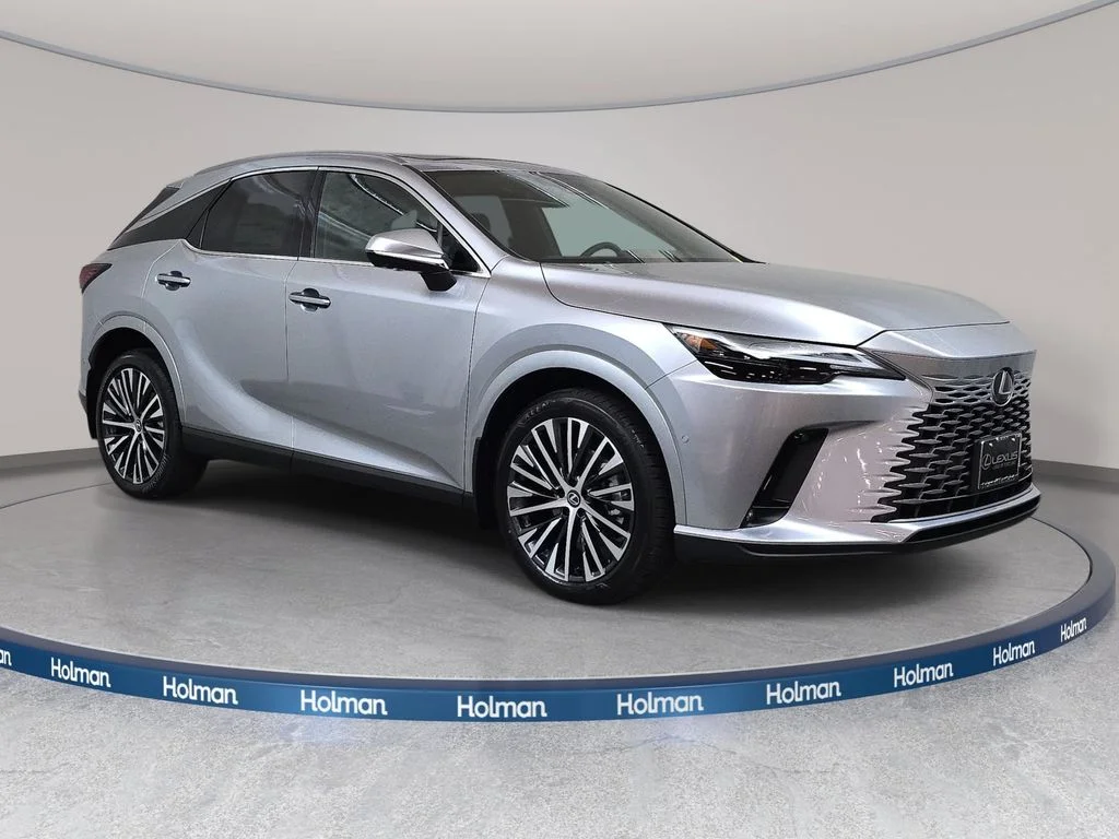 New 2026 Iridium Lexus PREMIUM PLUS image 3