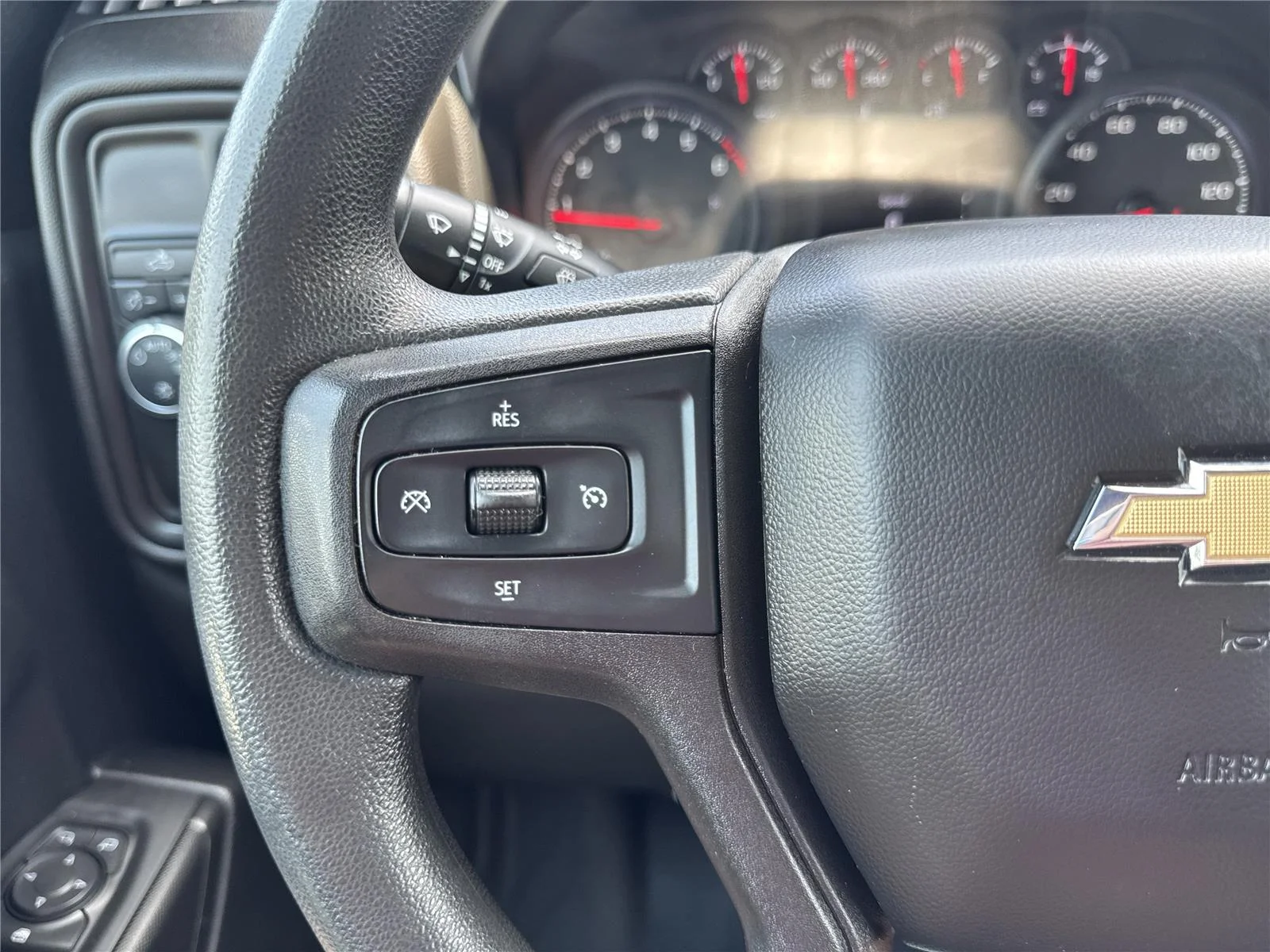 Used 2021 NORTHSKY BLUE METALLIC Chevrolet Custom image 22