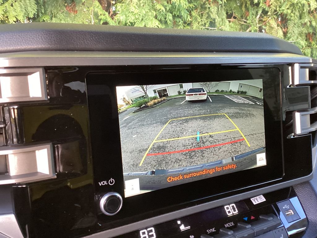 2025 Toyota Tundra SR5 - Photo 18