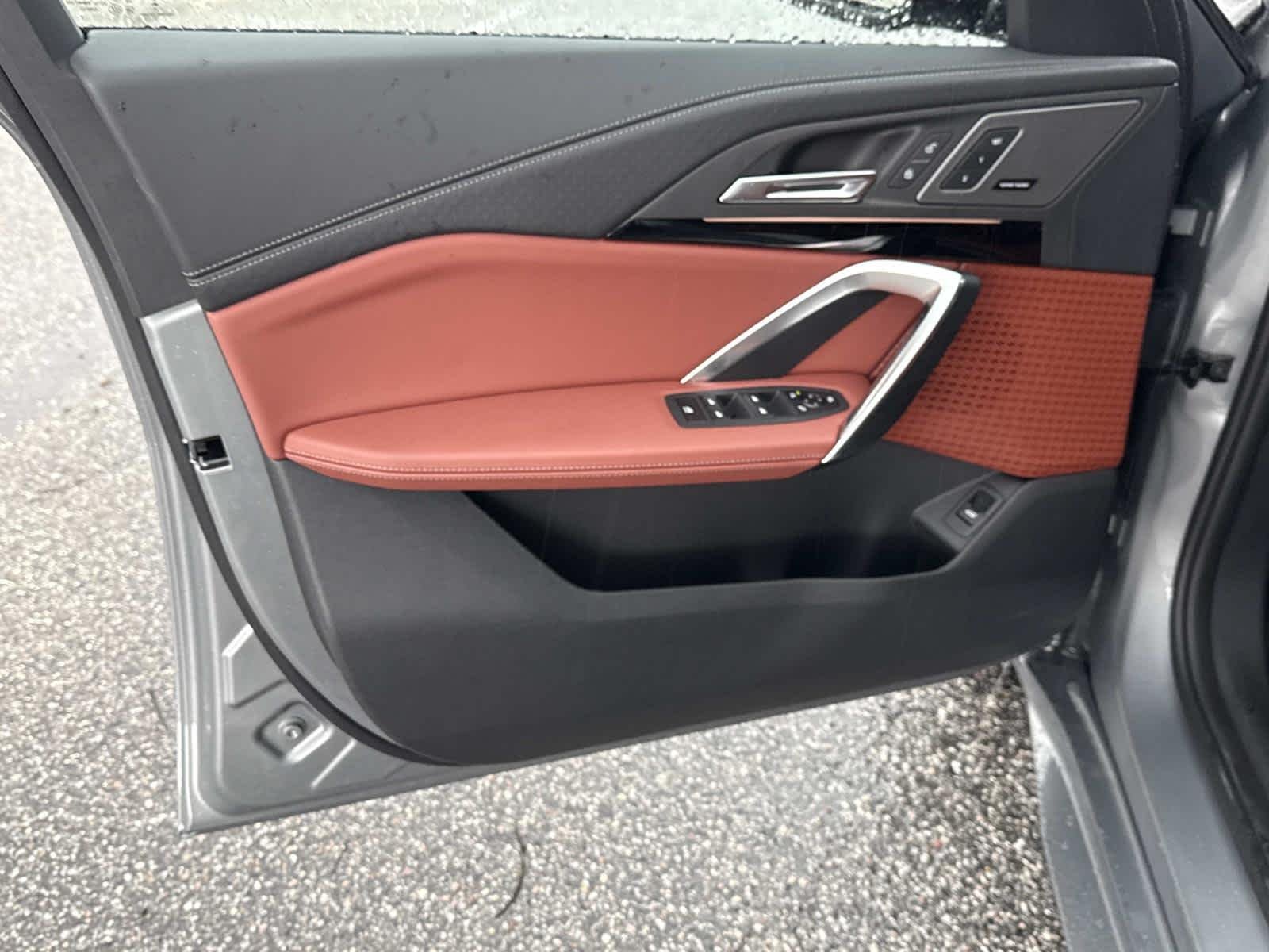 New 2026 Skyscraper Grey Metallic BMW xDrive28i image 26