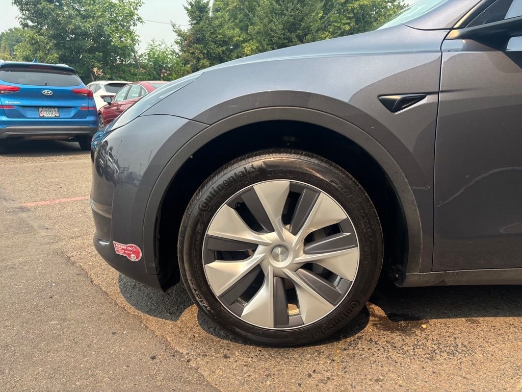 Used 2023 Gray Tesla Standard Range image 12