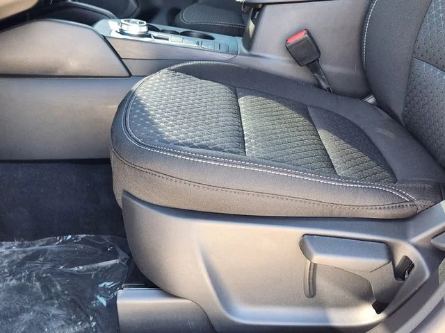 New 2026 Oxford White Ford Active® image 25