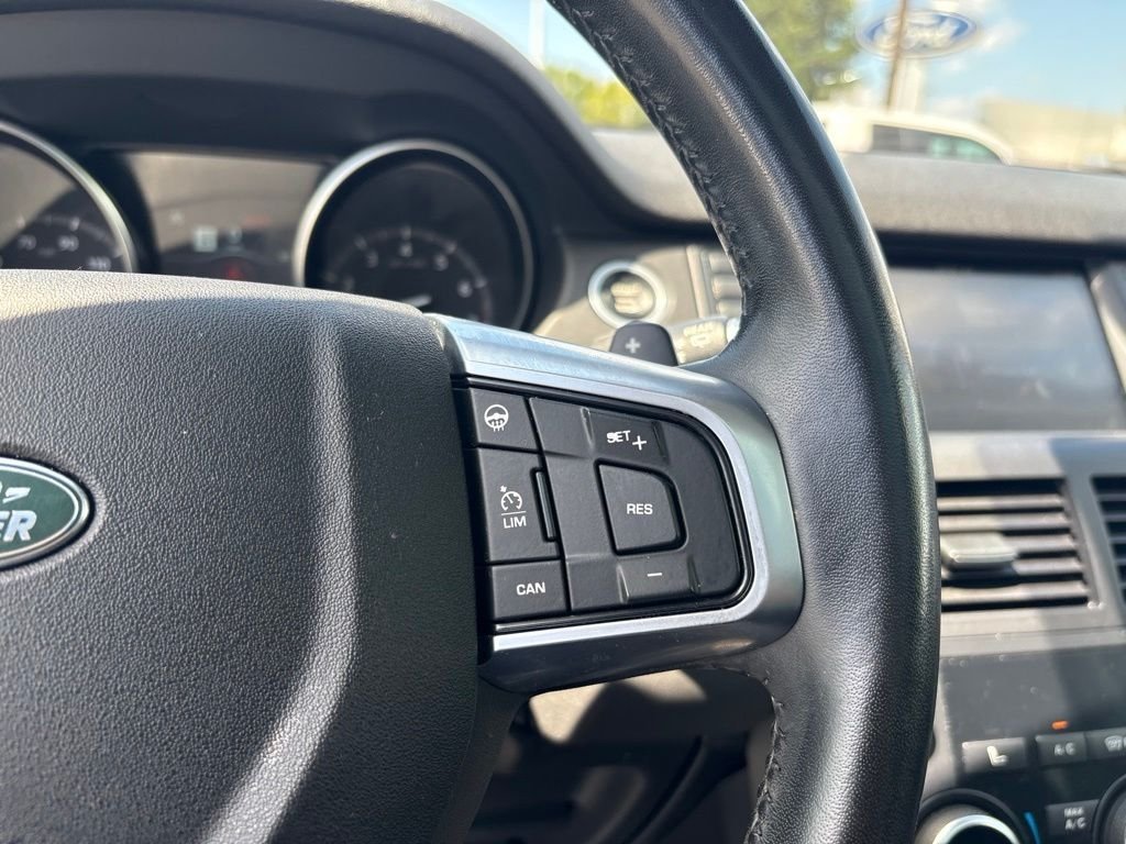 Used 2019 Gray Land Rover  image 22