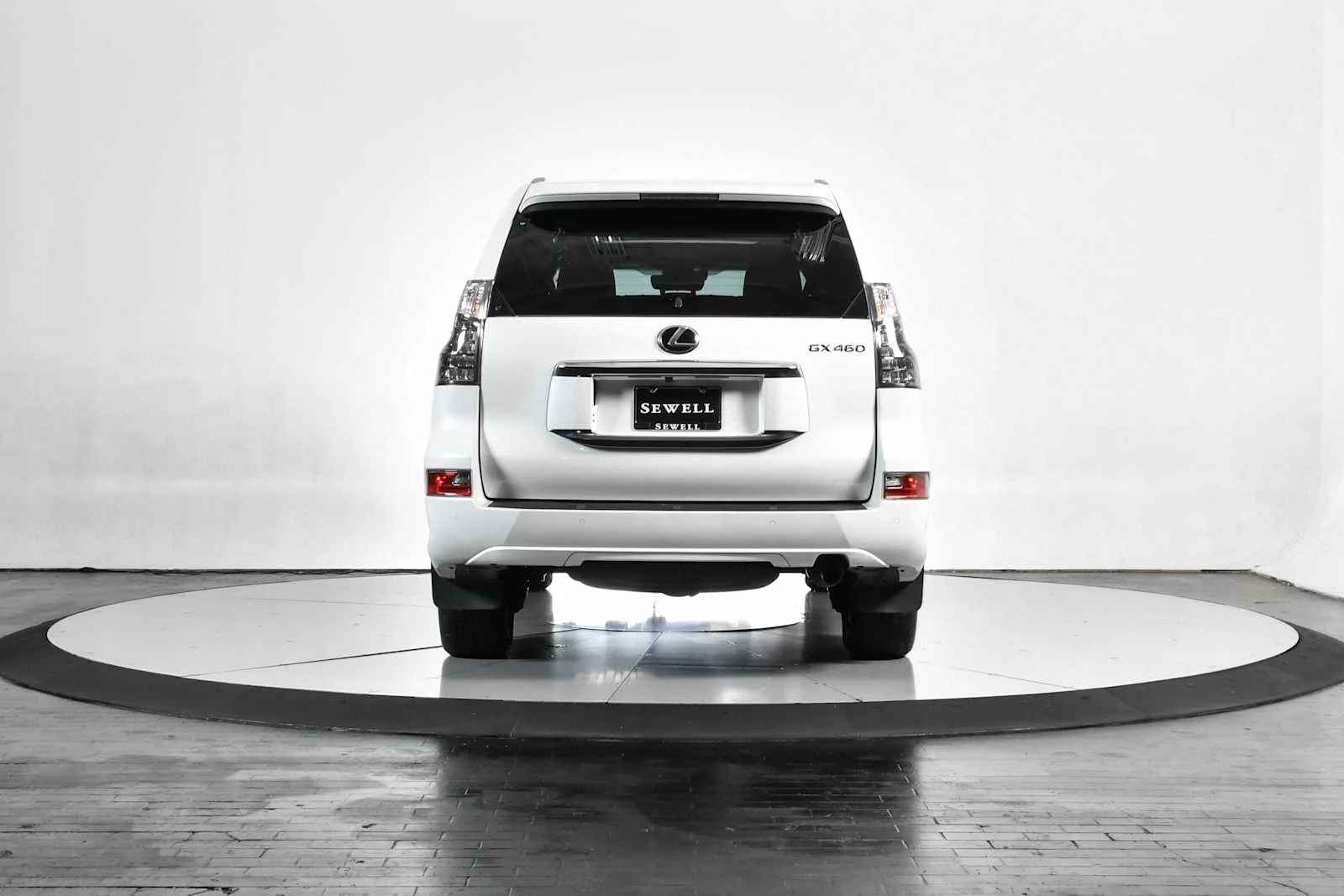 Certified Used 2022 Starfire Pearl Lexus Premium image 5