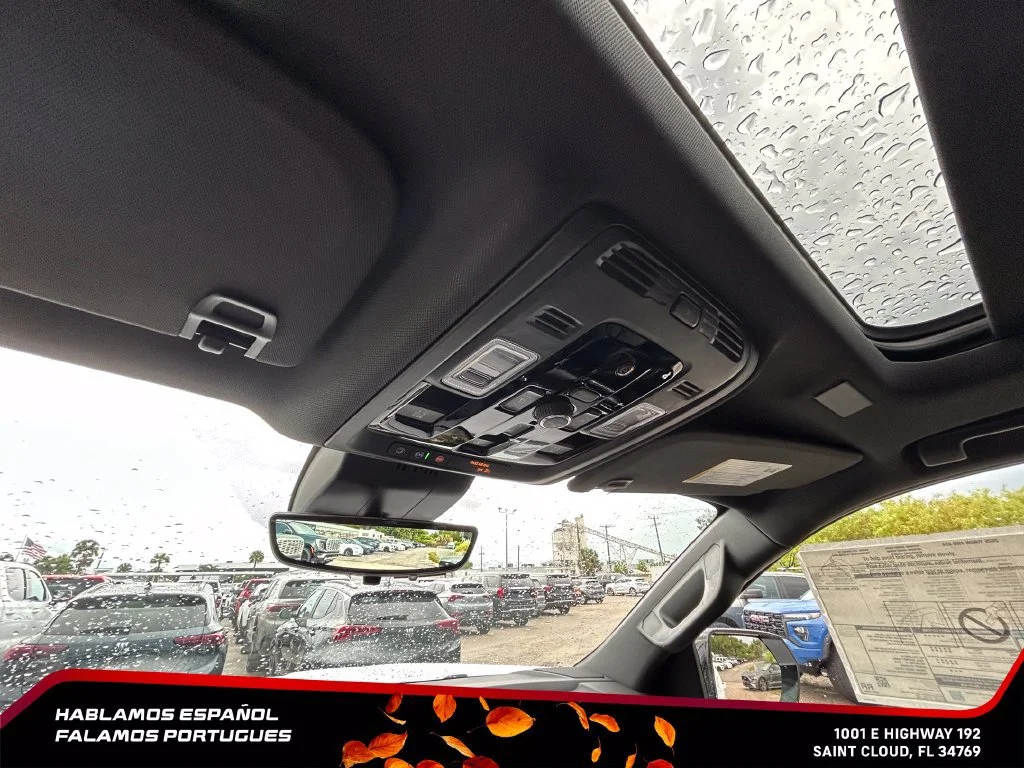 2026 GMC Yukon AT4 - Photo 35
