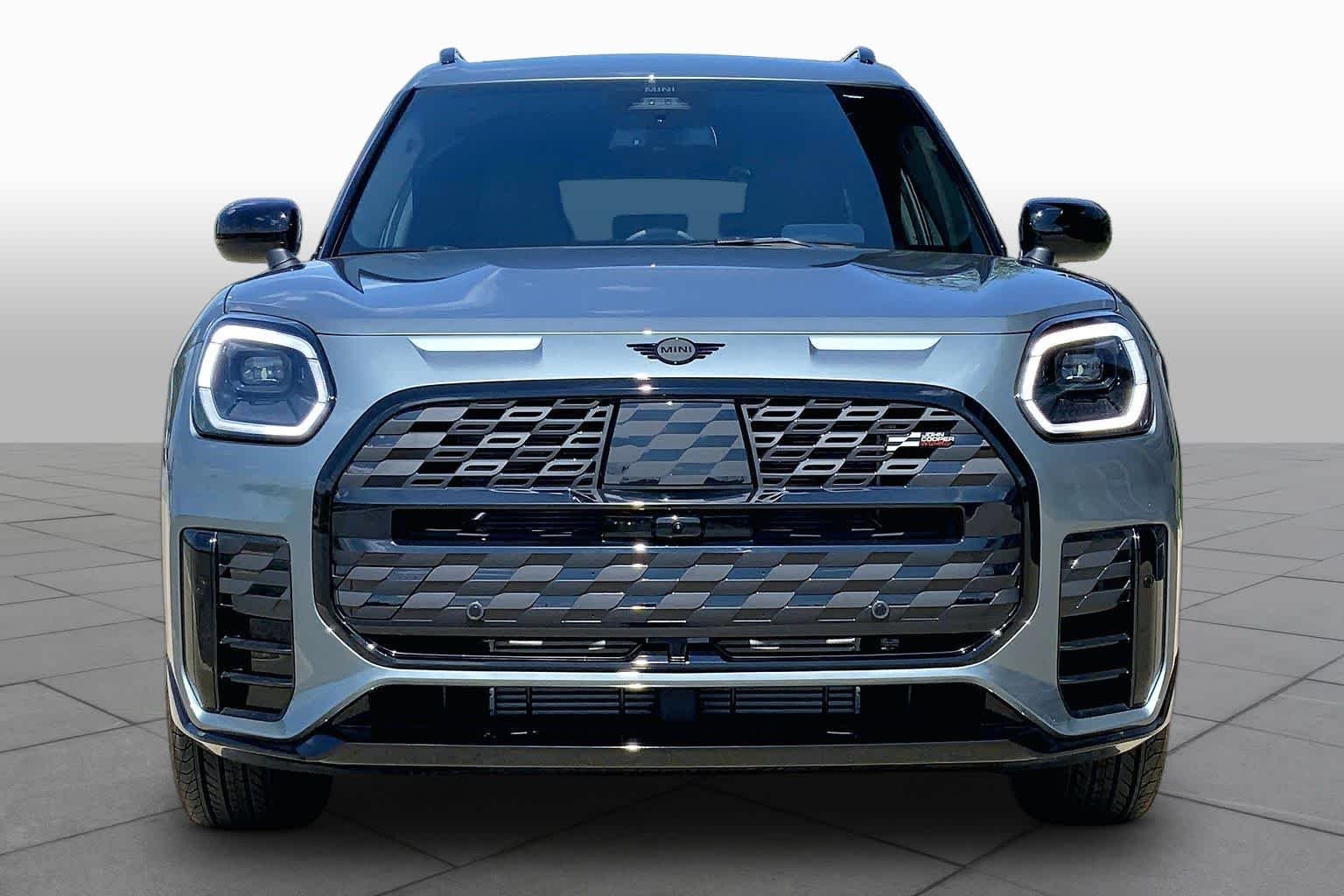 New 2027 Smokey Green Metallic MINI Iconic image 3