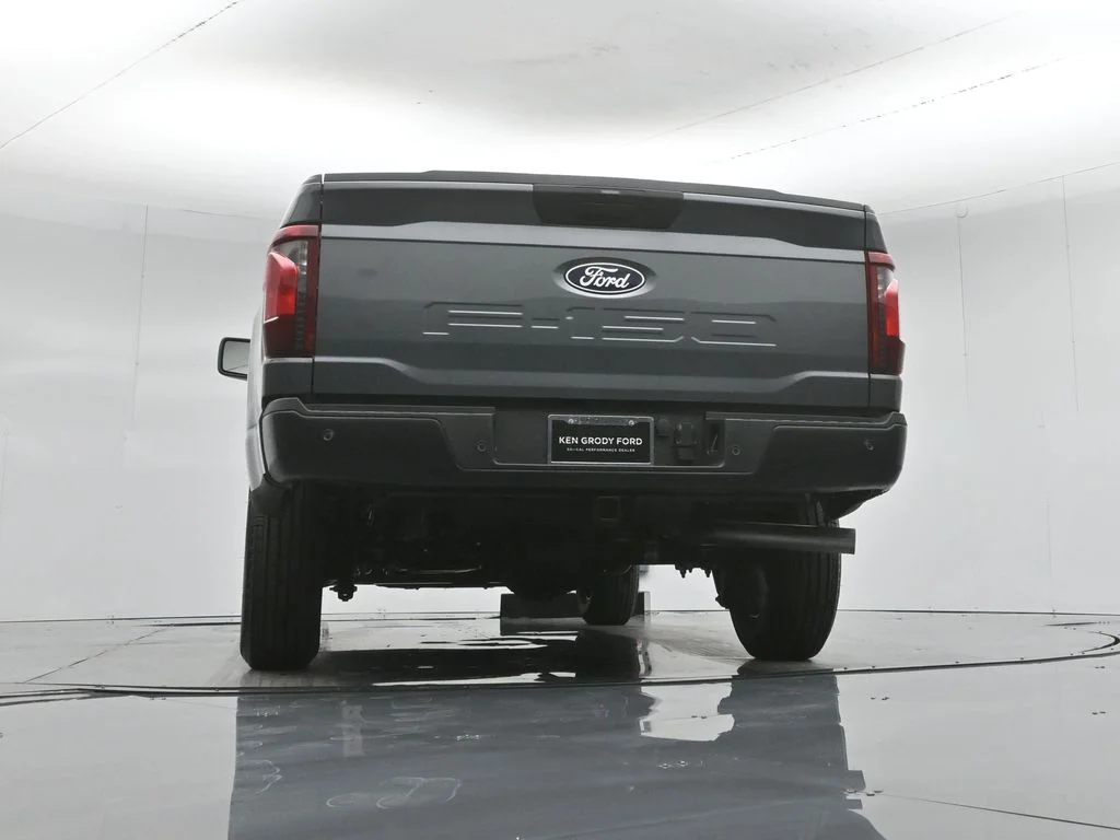 New 2026 Gray Ford XL image 45