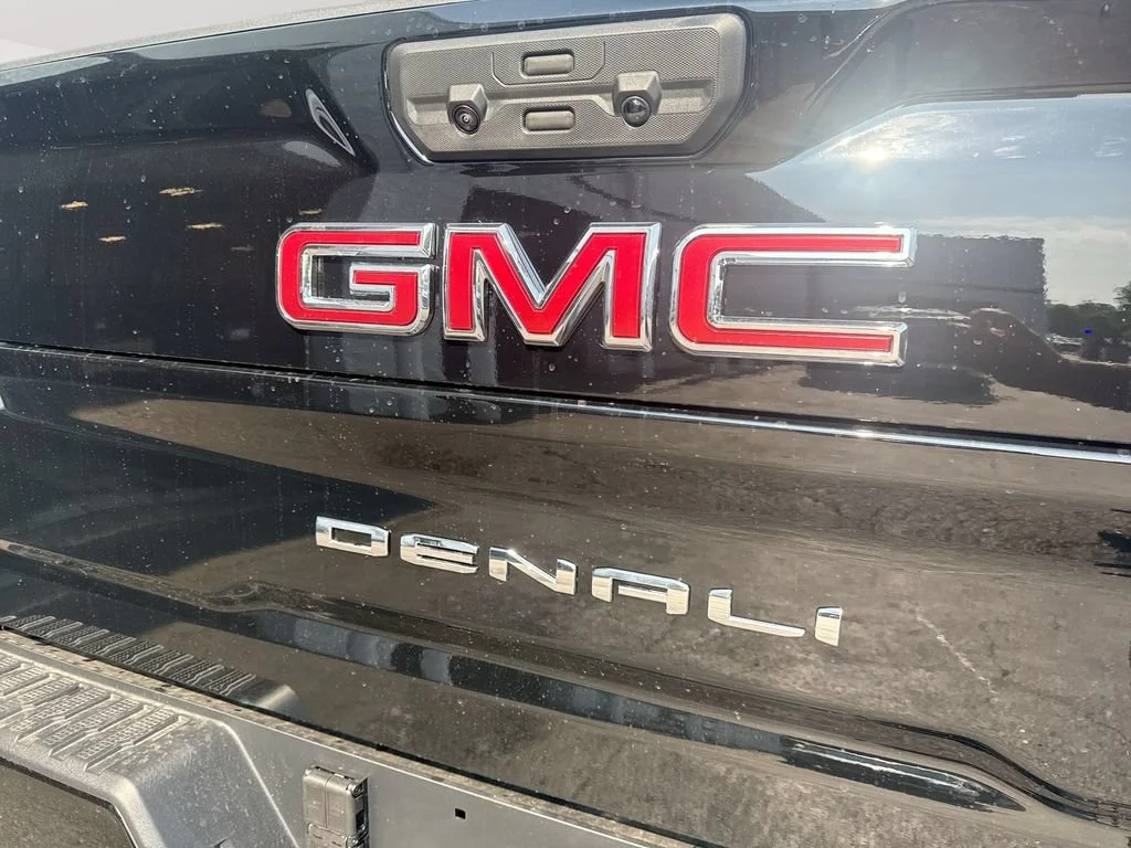 New 2026 Onyx Black GMC Denali image 28