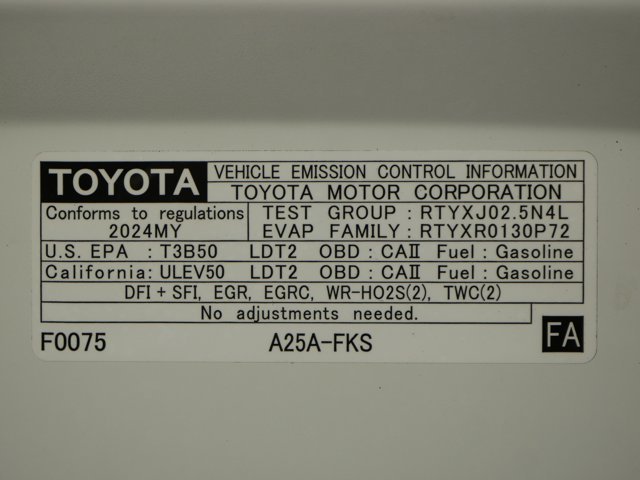 Used 2024 Ice Cap Toyota LE image 31