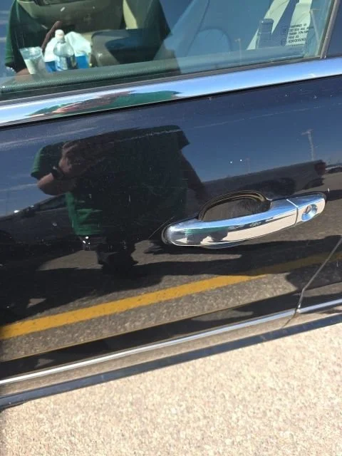 Used 2016 EBONY TWILIGHT METALLIC GMC Denali image 4