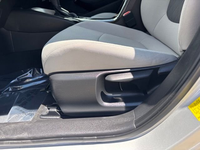 Used 2022 Silver Toyota LE image 13