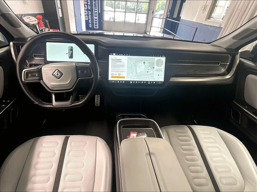 Used 2023 Green Rivian Adventure image 22