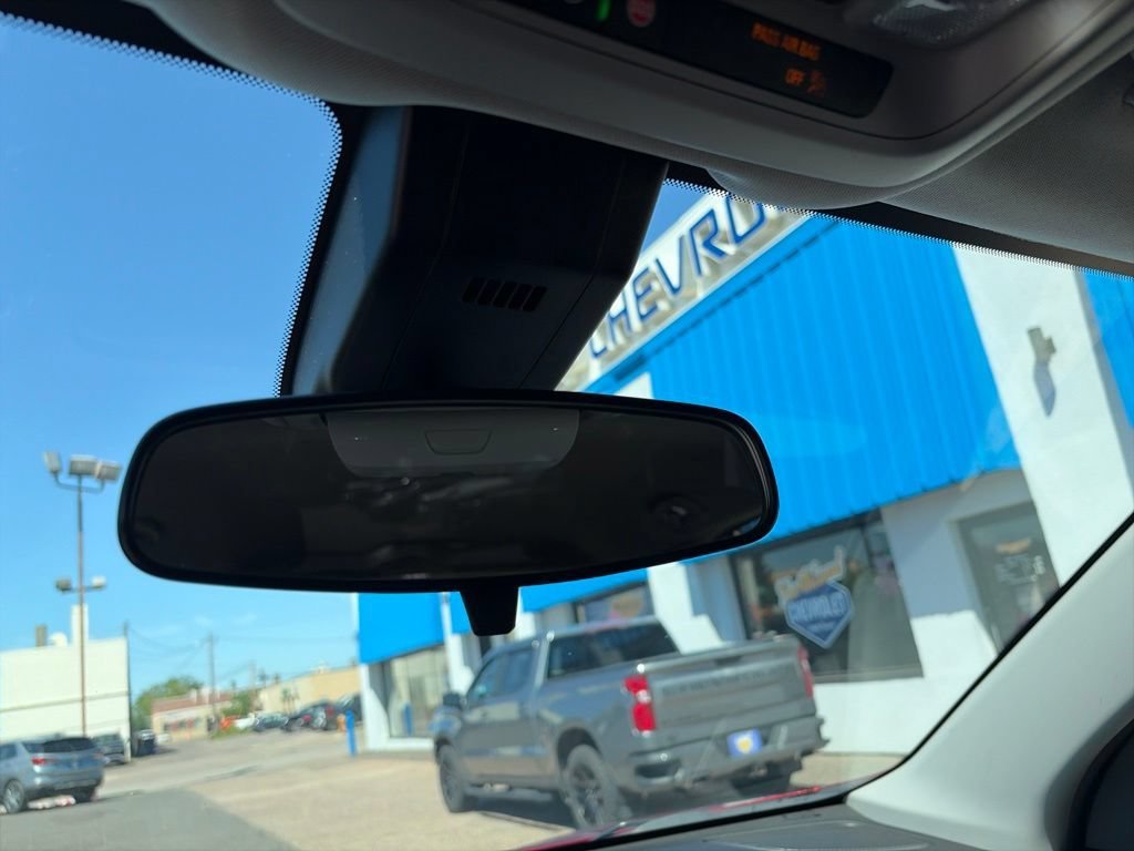 2024 Chevrolet Equinox LT - Photo 27
