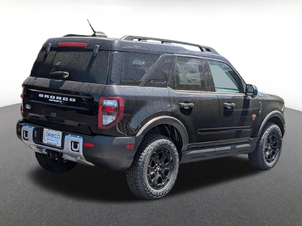 New 2026 Shadow Black Ford Badlands® image 3