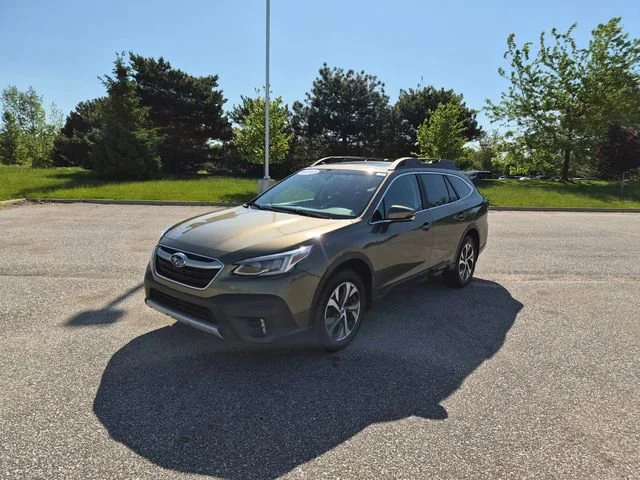 2020 Subaru Outback Limited's photo