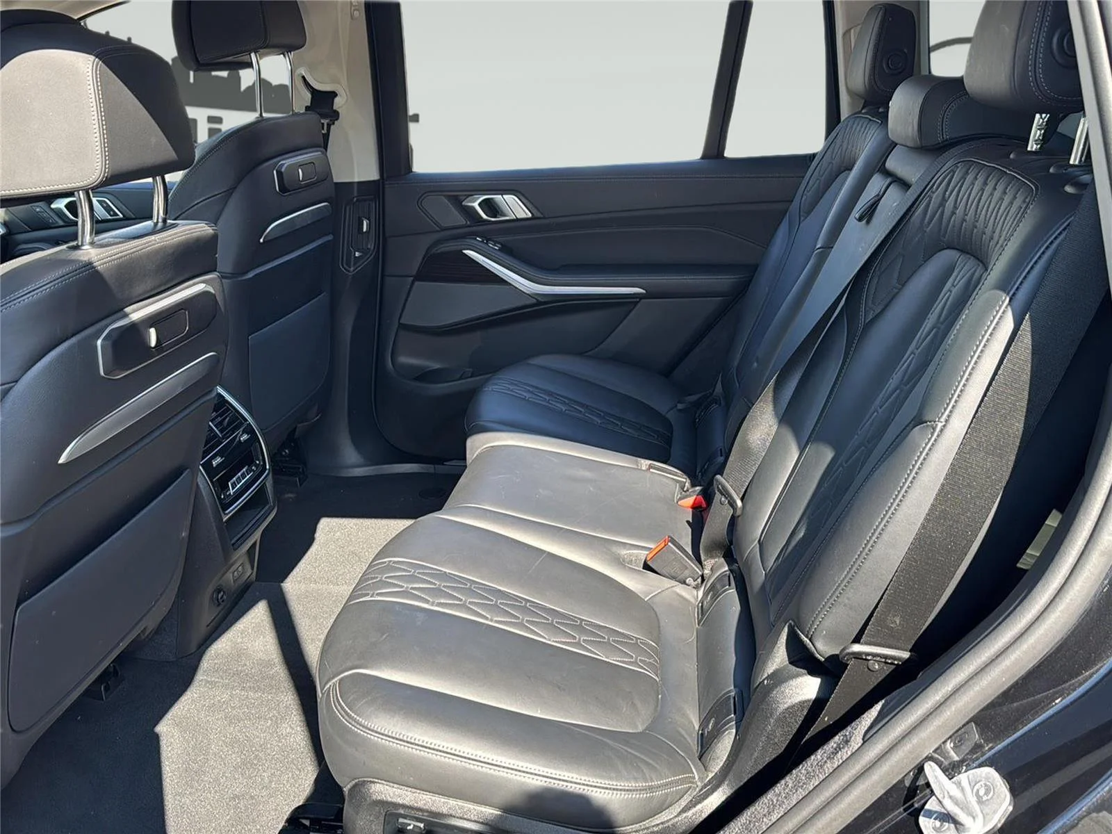 2025 BMW X7 40i - Photo 28