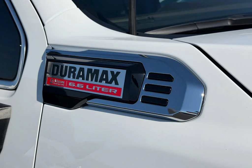 New 2026 Summit White GMC Denali image 5