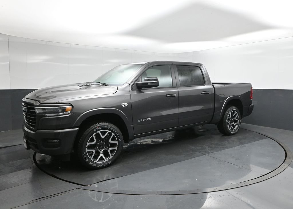 New 2026 Granite Crystal Metallic Clear-Coat Exterior Paint RAM Laramie image 34