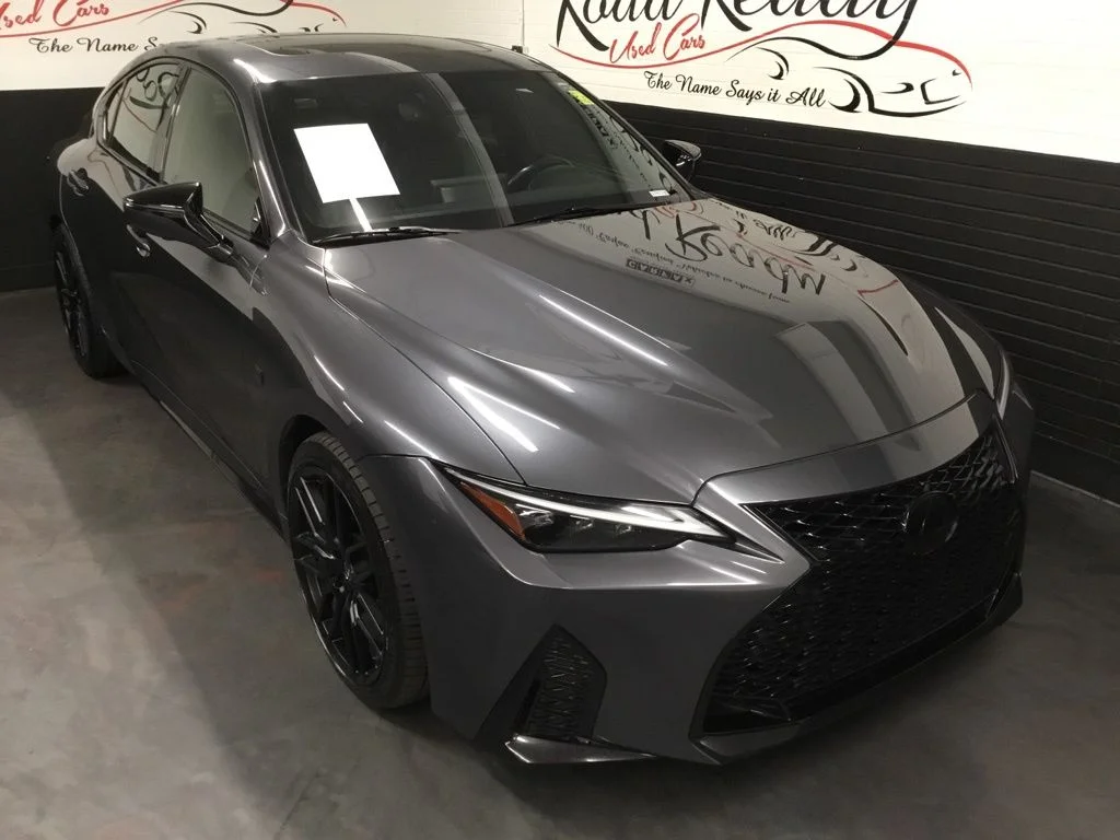 Used 2023 Gray Lexus 500 F SPORT Performance Premium image 2