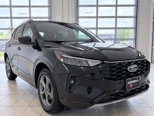 2024 Ford Escape ST-Line Select AWD Hybrid's photo
