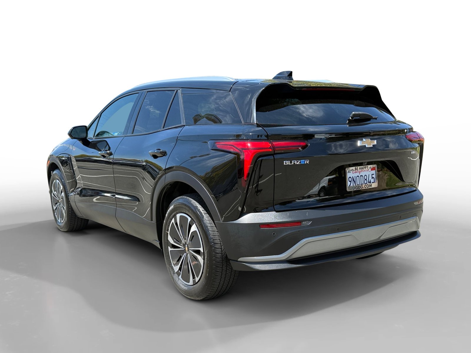 Used 2024 Black Chevrolet LT image 3