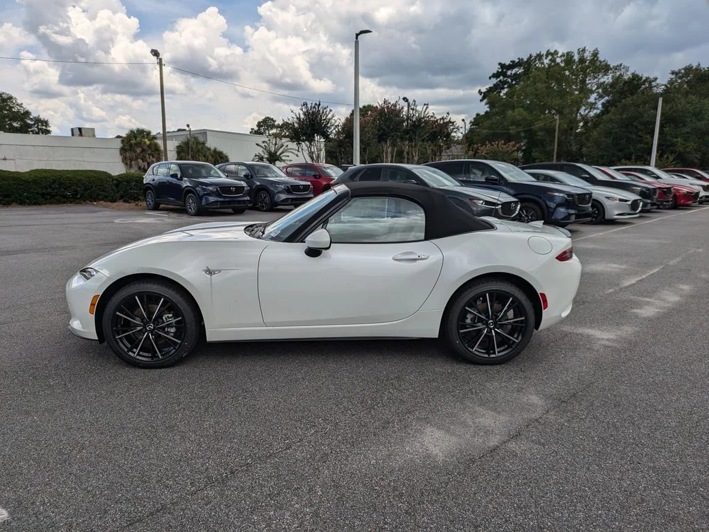 New 2026 Snowflake White Pearl Mazda Grand Touring image 7