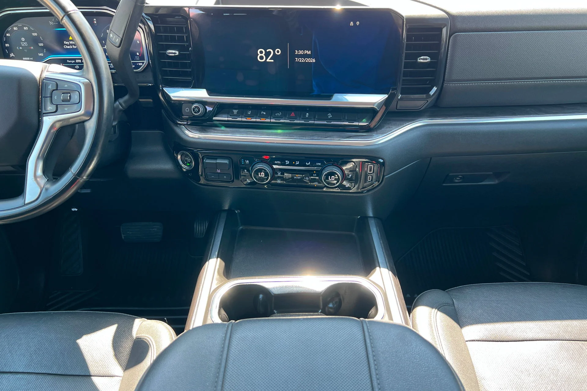 2024 Chevrolet Silverado 3500HD LTZ - Photo 13