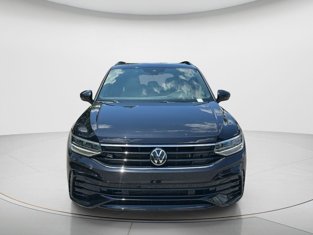 3VVCB7AX9RM059992