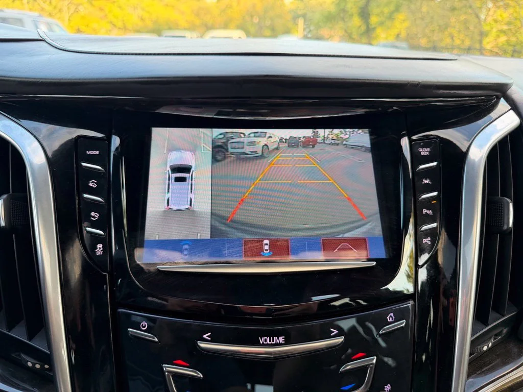 Used 2020 Gray Cadillac Platinum Edition image 31