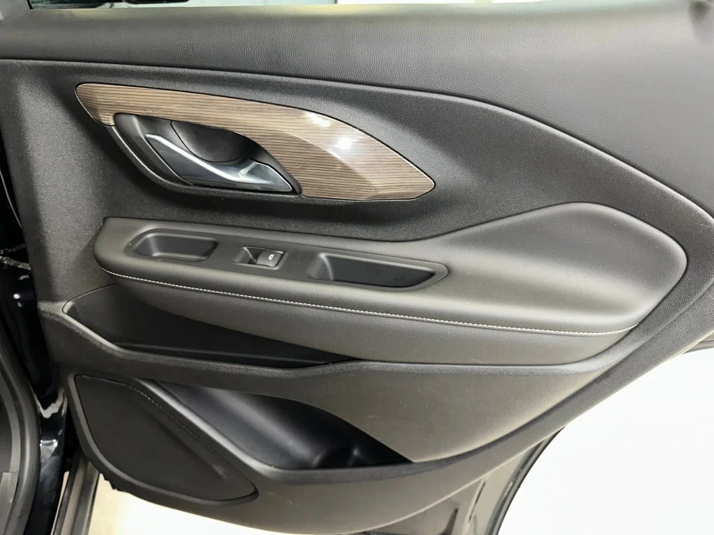 Used 2023 Ebony Twilight Metallic GMC Denali image 32