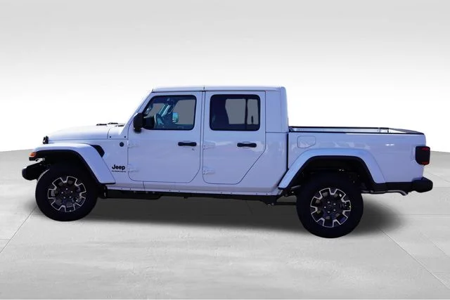 New 2026 White Jeep Sahara image 6