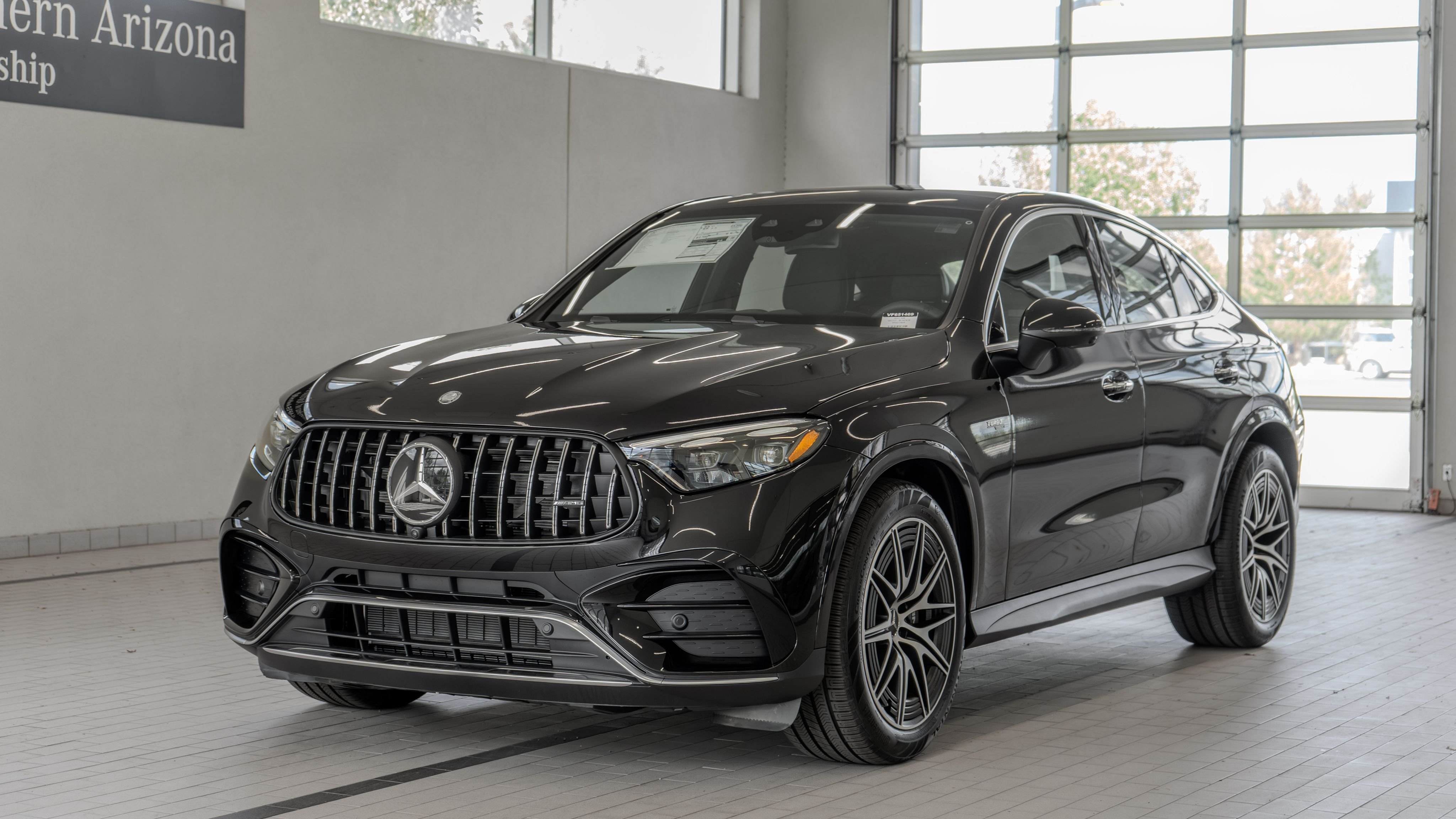 New 2027 Obsidian Black Metallic Mercedes-Benz GLC 350e image 25
