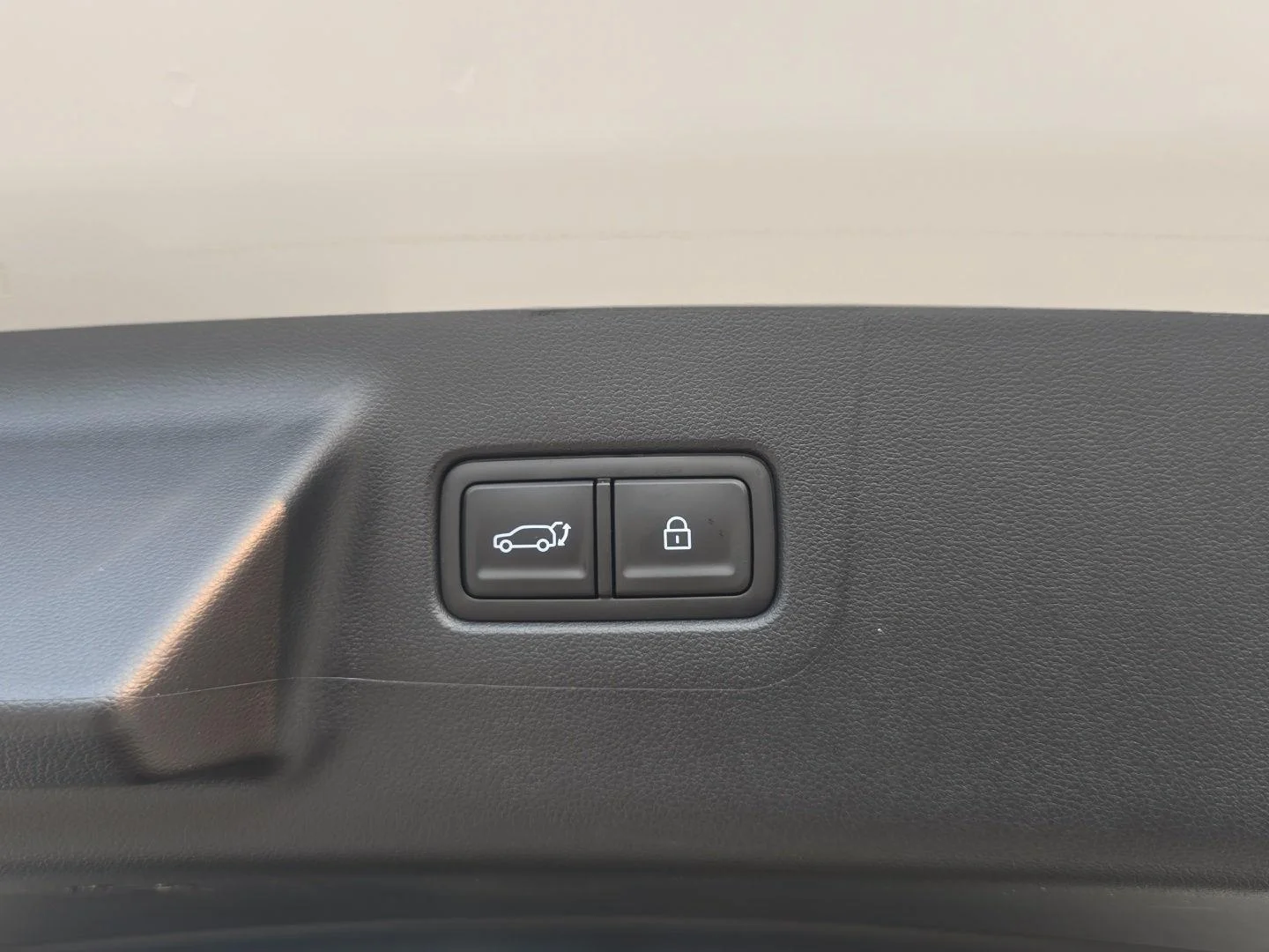 New 2026 Phantom Black Hyundai SEL image 28
