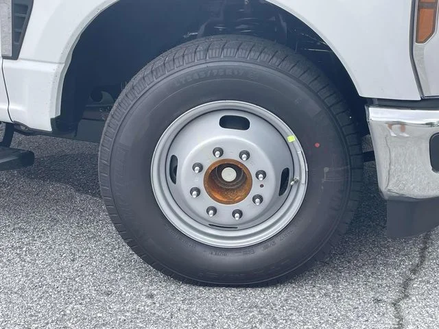 New 2025 White Ford XL image 21