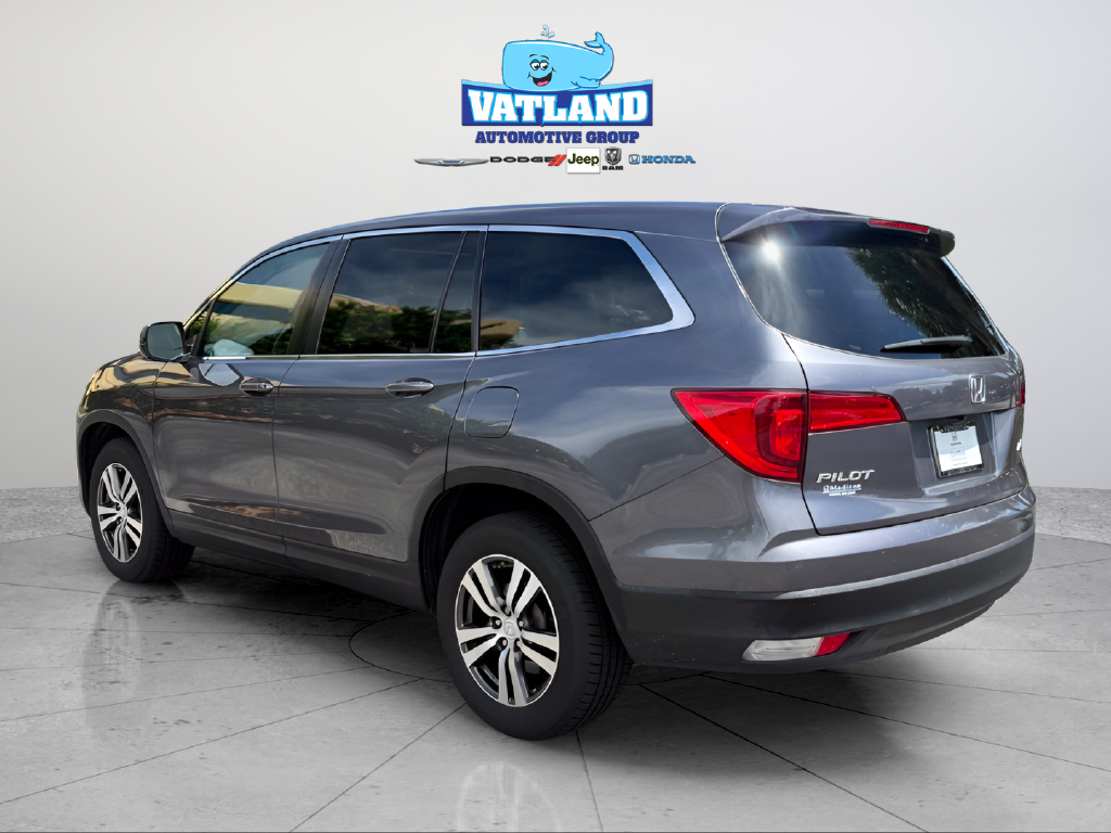 Used 2016 Silver Honda EX-L image 3
