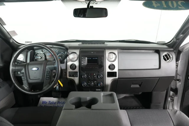 Used 2014 Ingot Silver Metallic Ford XLT image 24