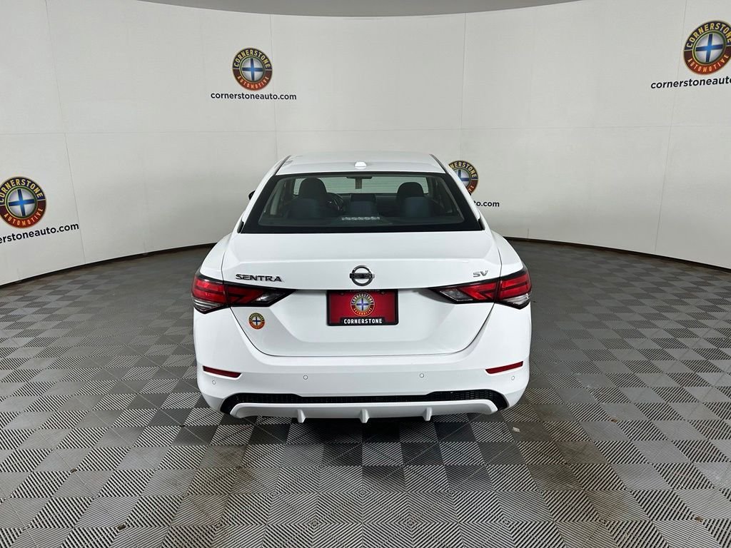 Used 2021 White Nissan SV image 17
